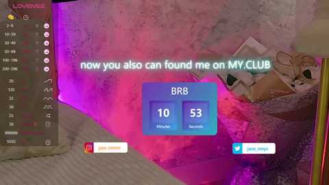 Media: Video of a virtual reality scene featuring a pink, textured wall and a blue box with \"BRB\" and \"53\" text, alongside a list of social media icons.