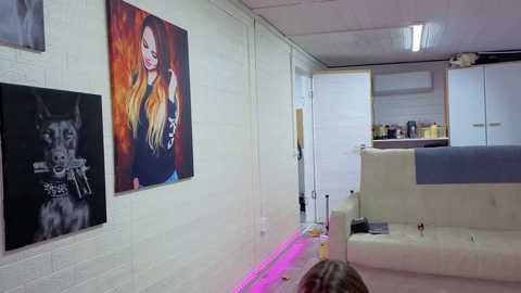 misss_viki free recording from 2025-12-05 00:01:00