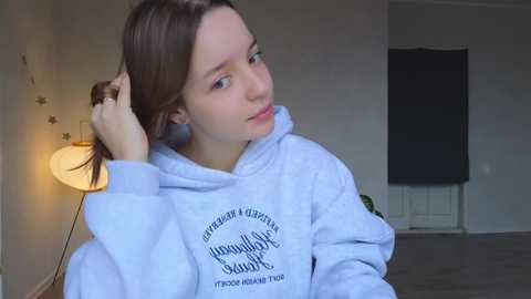 my_mia_ free recording from 2025-12-05 00:01:00