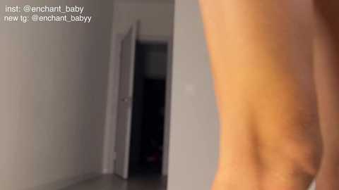 enchant_baby_ free recording from 2025-12-05 00:01:00