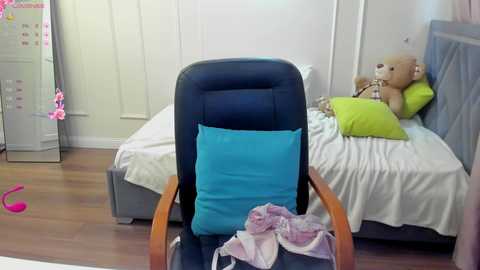 kuro_ren free recording from 2025-12-05 00:12:00