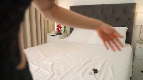 naughtysammx free recording from 2025-12-05 00:04:00