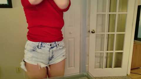 summerishotter free recording from 2025-12-10 01:05:00