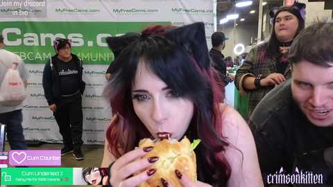 crimsonkitten free recording from 2025-12-07 18:33:00