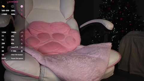 ella_lee15 free recording from 2025-12-07 00:01:00