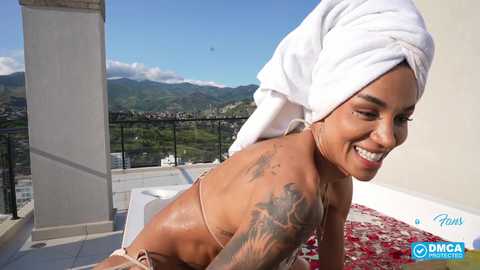 sweetlaurasaenz free recording from 2025-12-08 00:13:00