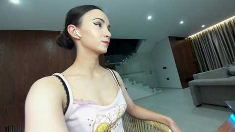 ehotlovea free recording from 2025-12-08 00:06:00