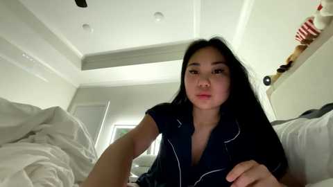 emilychoi free recording from 2025-12-08 00:06:00