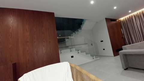 ehotlovea free recording from 2025-12-09 00:14:00