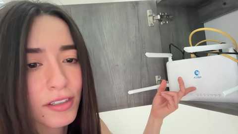 emyii free recording from 2025-12-10 00:14:00