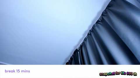 vivian_qwerty free recording from 2025-12-09 00:14:00