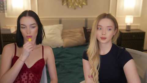 bright_diamonds_054 free recording from 2025-12-11 00:16:00