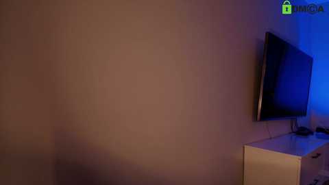 hollyextra free recording from 2025-12-12 02:06:00