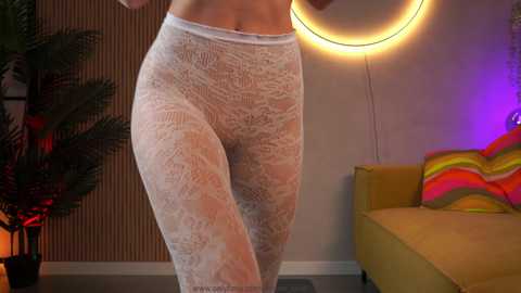 emma_land free recording from 2025-12-16 00:13:00