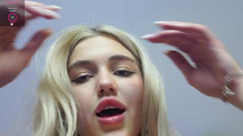 milabunny_ free recording from 2025-12-15 01:26:00