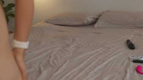 rebeccastonee free recording from 2025-12-17 00:10:00