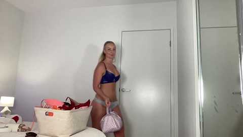 bbybreex free recording from 2025-12-17 00:10:00