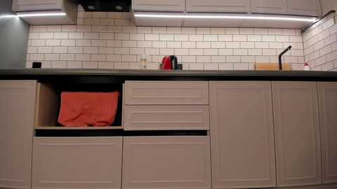 nasslady free recording from 2025-12-17 00:03:00