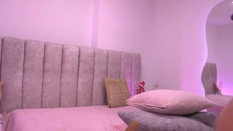 vvioleta_ free recording from 2025-12-17 00:03:00