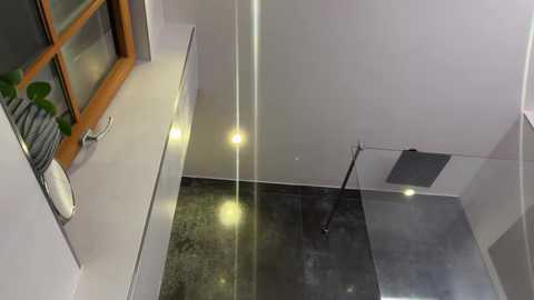 aviebby free recording from 2025-12-18 00:45:00