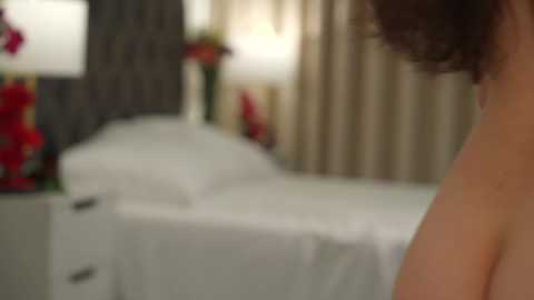 naughtysammx free recording from 2025-12-18 00:45:00