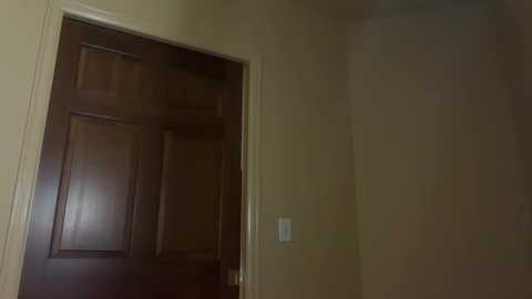 alyssastonee free recording from 2025-12-19 01:14:00