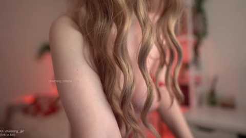 charming_girls free recording from 2025-12-21 17:42:00