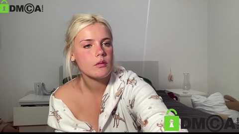 petiteminxlara free recording from 2025-12-21 06:20:00