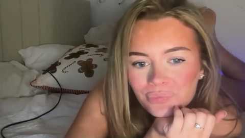 taliavaine free recording from 2025-12-23 00:31:00