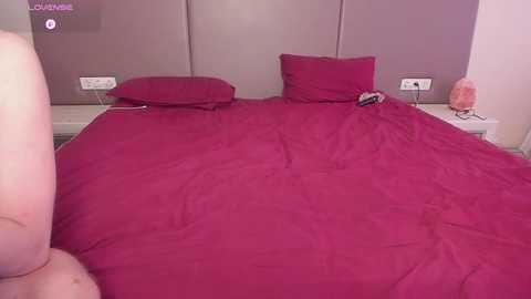 sunsay_effie free recording from 2025-12-24 00:19:00