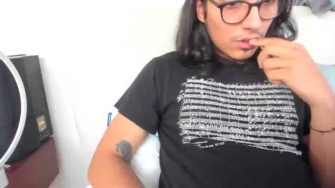 yiddikitti free recording from 2025-12-26 00:30:00