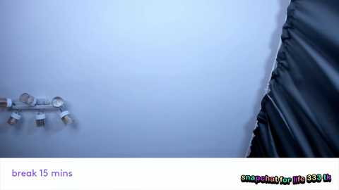 vivian_qwerty free recording from 2025-12-27 00:09:00