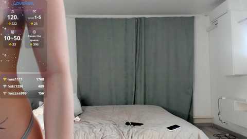 elswythbareford free recording from 2025-12-28 00:09:00