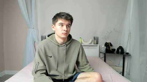 sherlockmax free recording from 2025-12-28 00:06:00