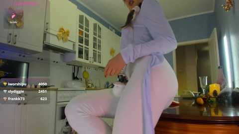 flower_nicole free recording from 2025-12-30 00:16:00