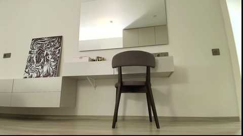 milla_bella free recording from 2025-12-30 00:02:00