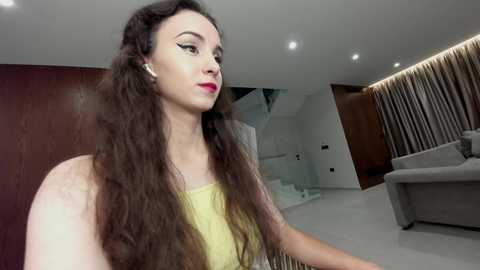 ehotlovea free recording from 2025-12-31 00:02:00