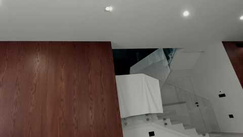 ehotlovea free recording from 2025-12-31 00:02:00