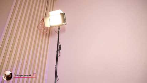 lila_cohen free recording from 2025-12-31 00:09:00