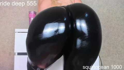 tykita free recording from 2025-12-31 00:02:00