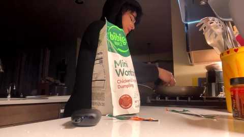 esoterickitten777 free recording from 2026-01-04 00:20:00