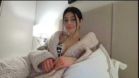 milla_bella free recording from 2026-01-05 00:08:00