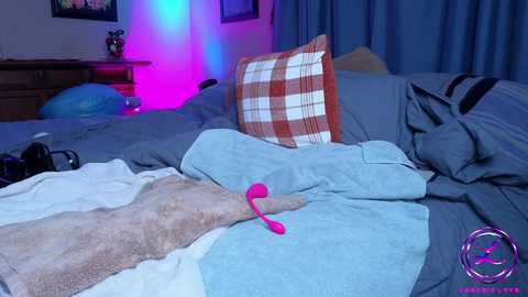 chroniclove free recording from 2026-01-14 00:01:00