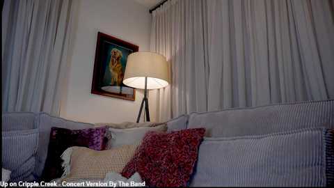 x_lily_x free recording from 2026-01-14 00:39:00