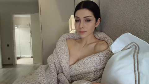 milla_bella free recording from 2026-01-15 00:34:00