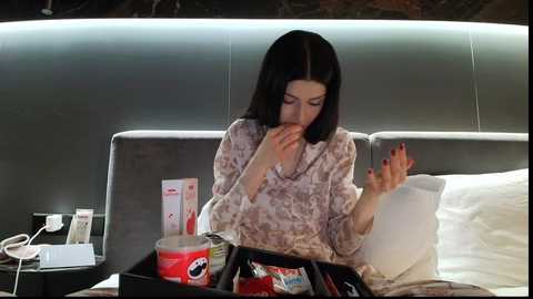 milla_bella free recording from 2026-01-18 00:35:00