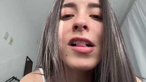 emyii free recording from 2026-01-19 00:30:00