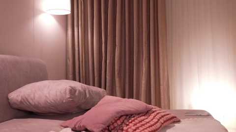 pauline_7 free recording from 2026-01-28 00:29:00