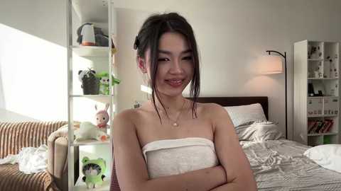 yourlittlesunrise_ free recording from 2026-02-05 00:01:00