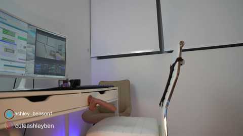 ashley_benson1 free recording from 2026-02-06 00:24:00